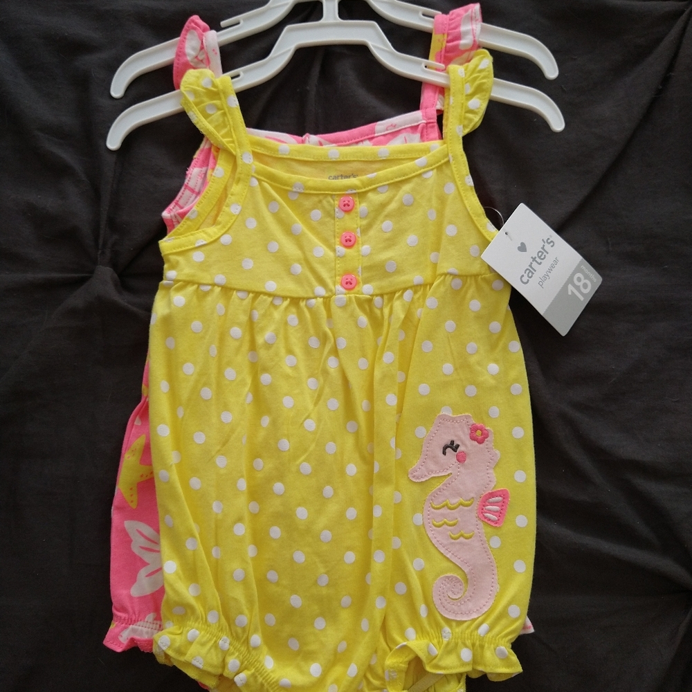 Baby girl's romper set